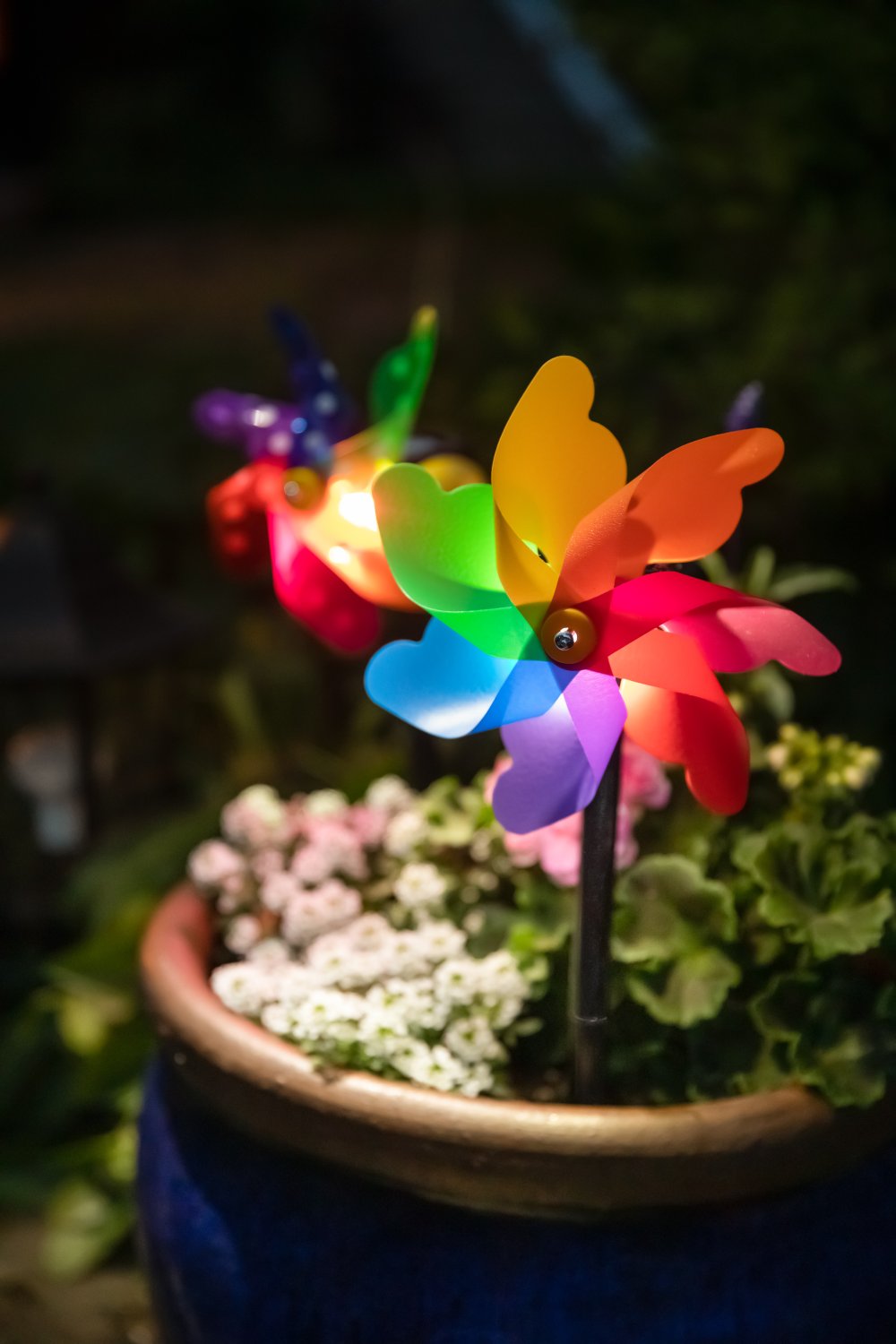 Moulin à vent solaire en PVC – Image 3