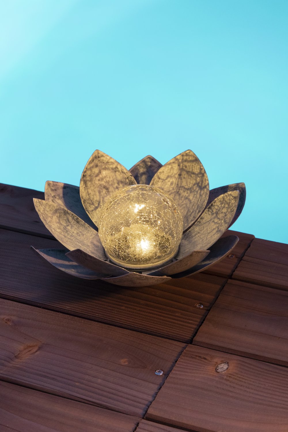 Nénuphar à énergie solaire - boule craquelée